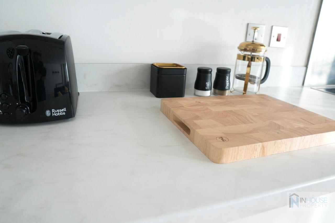 Modern City Centre Apartment Wifi Netflix Nottingham Ngoại thất bức ảnh
